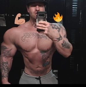 Meet your Posher, Kayven